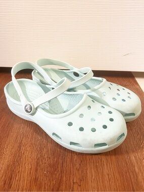 CROCS Light Blue Comfort Slip-On Clogs 2 with double Strap women’s 8 Teal